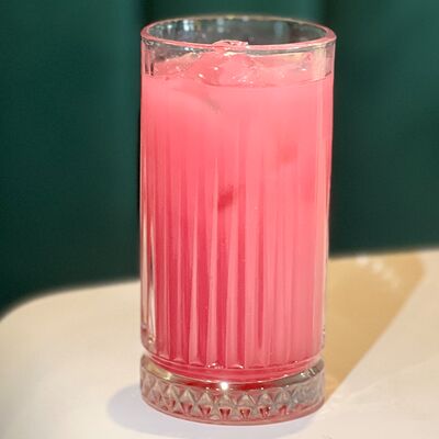 Лимонад Малина-Личи в Кокороко по цене 270 ₽