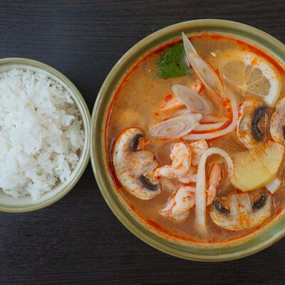 Том ям в Di An Pho по цене 600 ₽