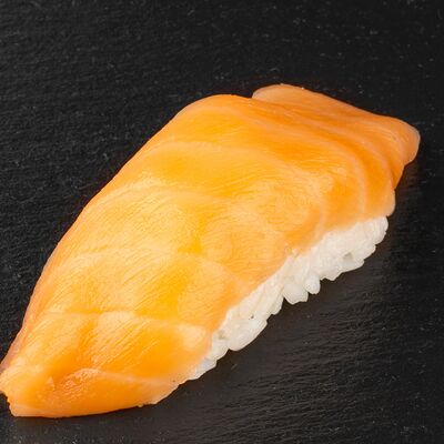 Суши Сяке в Рис & Фиш по цене 220 ₽