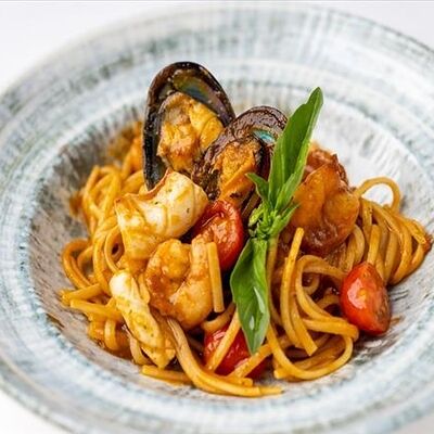 Паста томатная с морепродуктами в Волконский по цене 1160 ₽