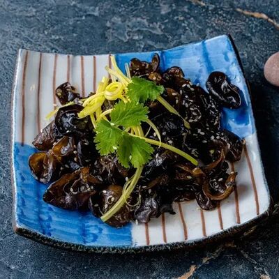 Грибы Муэр в Пипяо по цене 200 ₽