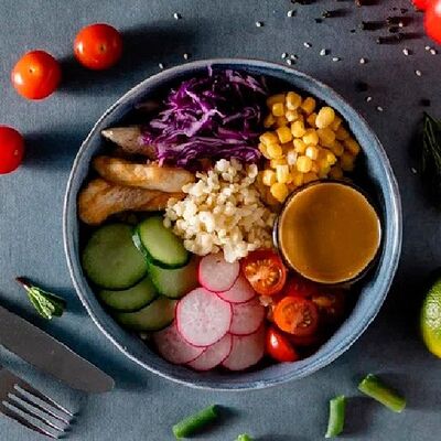 Боул с курицей в Корица по цене 380 ₽