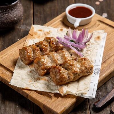 Люля-кебаб из свинины в Шашлык Хаус GRILL&PIZZA по цене 620 ₽