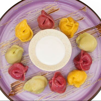 Пельмешки без спешки со сметаной в Тальятелло по цене 420 ₽