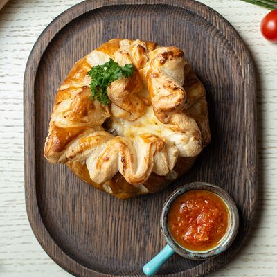 Хинкали из печи в Колхида Palace по цене 880 ₽