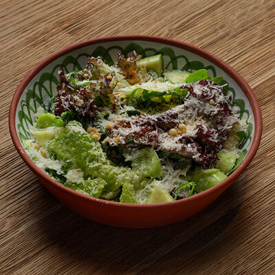 Зеленый салат в Saray по цене 850 ₽