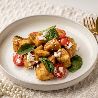 Хрустящие баклажаны с томатами и мягким сыром в Сели-Съели по цене 440 ₽