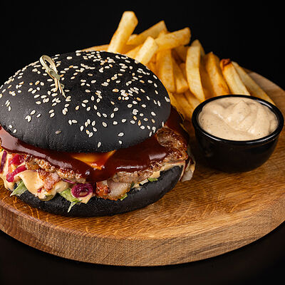 Злой бургер в DARK SIDE шаурма & гриль по цене 815 ₽