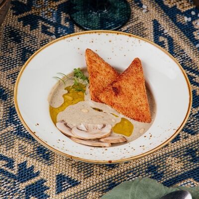 Суп пюре с белыми грибами и трюфельным масломв ШБ Next по цене 490 ₽