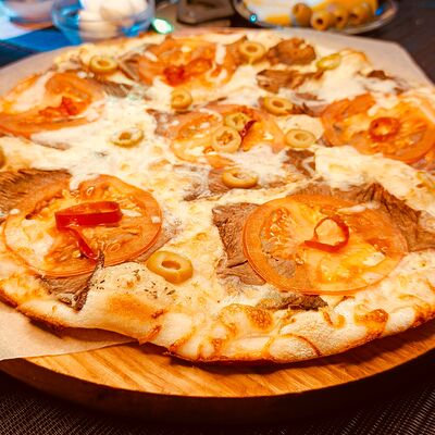 Пицца Халяль в Хомячок по цене 1117 ₽