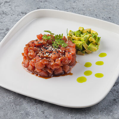 Тартар из тунца в Terra&Mare по цене 630 ₽