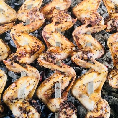 Шашлык из куриных крылышек в Пандок по цене 335 ₽