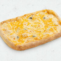 Римская пицца Четыре сыра 20х30 в Pizza HeartPizza Hut