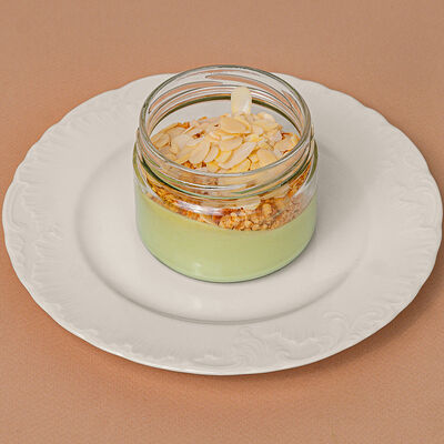 Фисташковая панакота на мацони в Хочу пури по цене 475 ₽