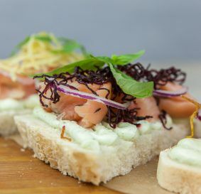 Брускетта с семгой собственного засола в Рецептор по цене 500 ₽