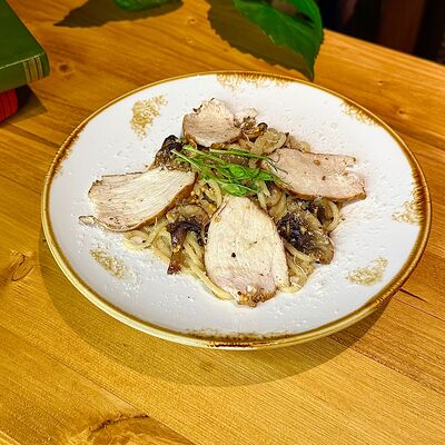 Паста с курицей и грибами в Гастробар Библиотека по цене 600 ₽