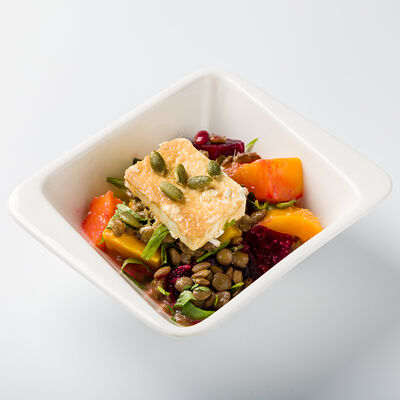 Салат из печёной тыквы с брынзой в Му-Му по цене 290 ₽