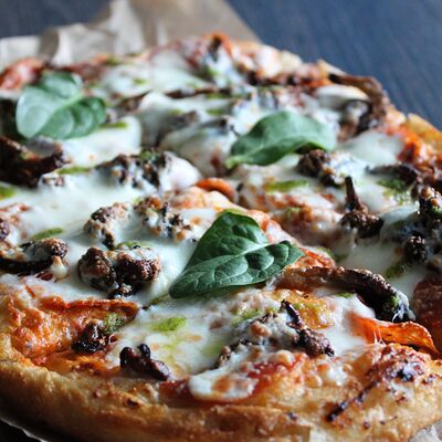 С вешенками на гриле и вяленым томатом в Чо? Капчо! по цене 820