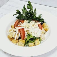 Салат Цезарь в Лапша