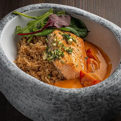 Лосось том ям в Лепрекон по цене 1090 ₽