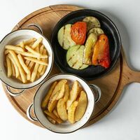 Картофель по-деревенски в Beer & Fire Grill