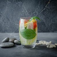 Детокс-вода в Encore Cafe
