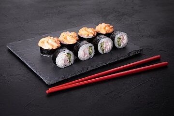 Ролл Запечённая Креветка в Sushiman по цене 390 ₽