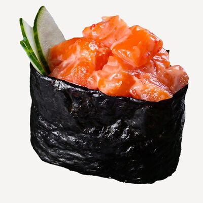 Гункан с лососем в SushiDen по цене 1400 ₸