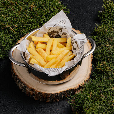 Картофель фри с местным пармезаном в Реконструкция по цене 250 ₽