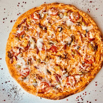 №11 Пицца Щедрая душа в Батон и булка по цене 1020 ₽