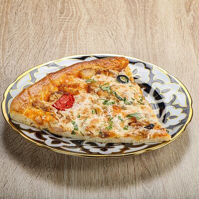 Пицца кусок в Чайхана Плов N1 по цене 119 ₽