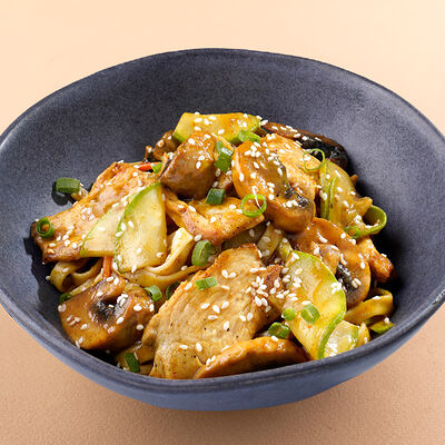 Удон с курицей и соусом тандури в Yappi по цене 499 ₽