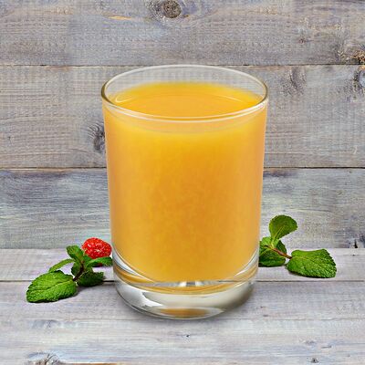 Яблочный свежевыжатый сок в The Best по цене 500 ₽