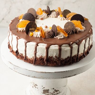 Торт Шоколадно-апельсиновый в Север-Метрополь по цене 2398 ₽