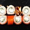 Филадельфия Твикс в Sushi room по цене 796