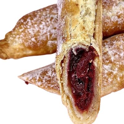 Штрудель с вишней в Кусай эклер по цене 220 ₽