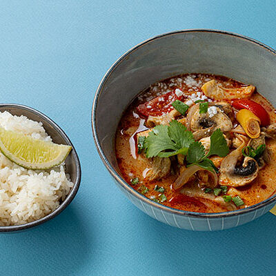 Том ям с курицей в Nemo по цене 670 ₽