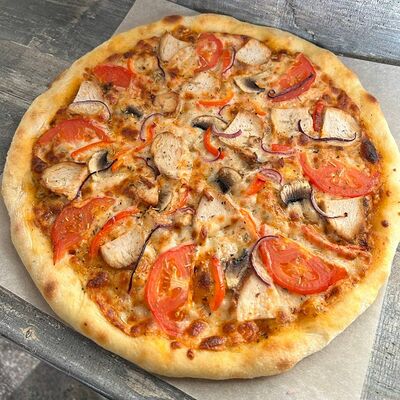 Пицца Куриная в Пиросетия Осетинские пироги по цене 830 ₽