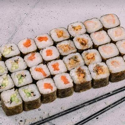 Маки сет в Суши Мастер по цене 459 ₽