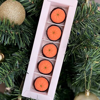 Шоколадные мандарины в Lipatik sweets по цене 1250 ₽