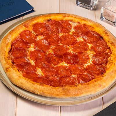 Пицца Пеперони 28 см в Мясо & Рыба по цене 790 ₽