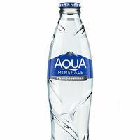 Вода Aqua Minerale в Ча