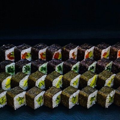 Вегетарианский сет в My Sushi по цене 1039 ₽