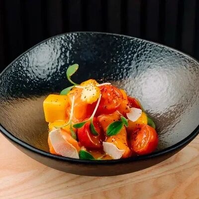 Севиче лосось в Tsunami по цене 970 ₽