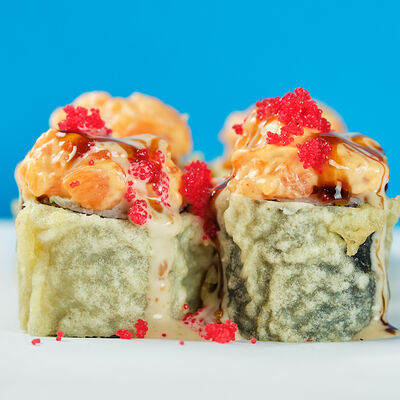 Тартар ролл с лососем в Русалочка любит суши по цене 750 ₽