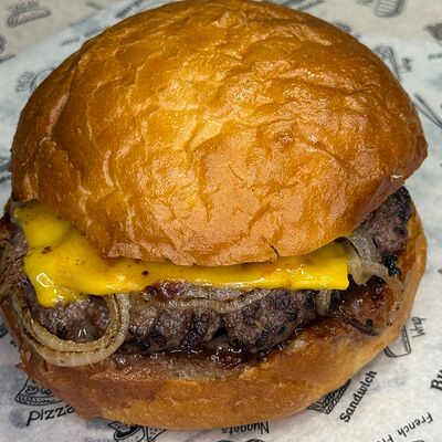 Оклахома бургер в Colorcoffee по цене 670 ₽