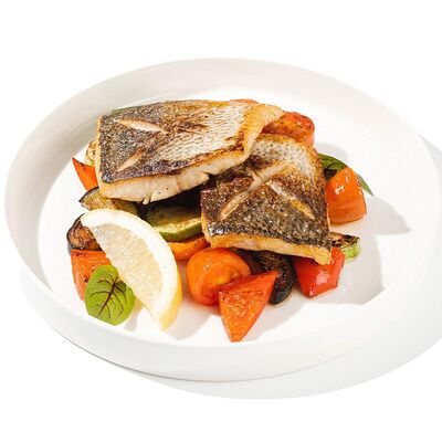 Филе муксуна с овощным рататуем в Песто Тесто по цене 1200 ₽