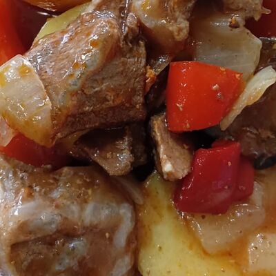 Жаркое с курицей в Мистер пицца по цене 270 ₽