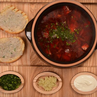 Борщ украинский в Чапай по цене 320