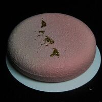 Муссовый торт Клубника-лайм в Cheese it! Bakery